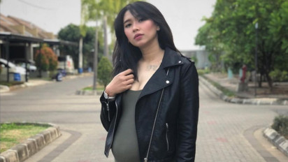 Sukar Dipercaya, Potret Atlet Voli Cantik Yolla Yuliana Saat Hamil Buat Mata Lelaki Membelalak