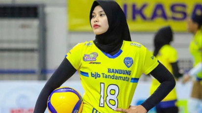 8 Potret Dian Wijayanti, Ibu Muda Sekaligus Atlet Voli Cantik Asal Bandung, Opposite Tim BJB Bandung Tandamata