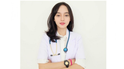Bikin Semangat Check-Up, Ini 5 Dokter Cantik di Indonesia yang Punya Prestasi Mentereng, Ada yang Mirip Member Blackpink!