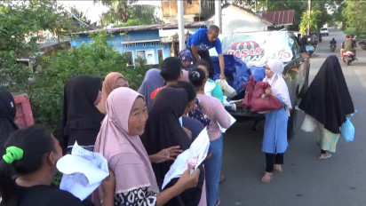 Pasar Murah Diserbu Warga, 500 Paket Habis Terjual