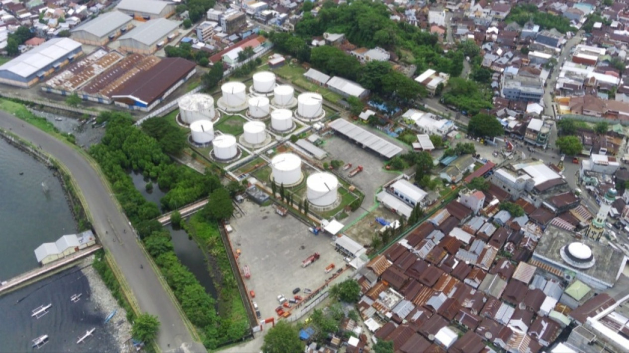 Warga Sekitar Depo Pertamina Parepare Mulai Resah Pasca Kejadian Plumpang
            - galeri foto
