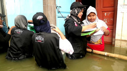 Perjuangan Pantarlih di Pati Terobos Banjir Setinggi 1 Meter untuk Coklit Pemilu 2024