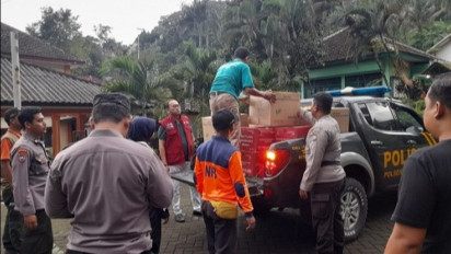 Kemensos Salurkan Bantuan Logistik untuk Korban Bencana Banjir Pasuruan