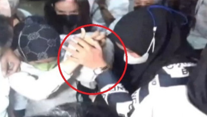 Detik-detik Penampakan Agnes Sang Pujaan Hati Mario Dandy Dipindahkan ke LPSK