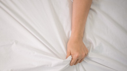 5 Gaya Bercinta Menantang yang Bikin Pak Su dan Istri Melayang, Nikmatnya Sampai Ubun-ubun