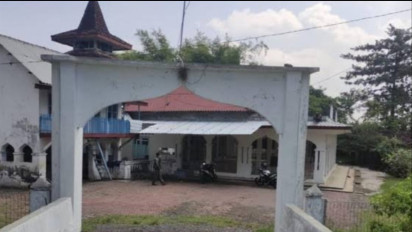Masjid Baitussholihin Sidoarjo, Miliki Jam Matahari Penanda Waktu Sholat
