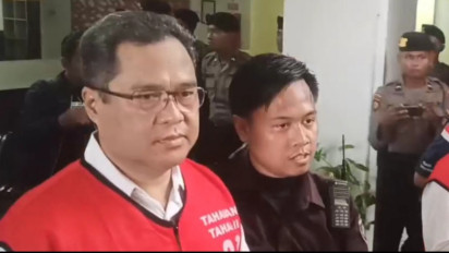 Lebih Ringan dari Tuntutan Jaksa, Ketua Panpel Arema FC Divonis 18 Bulan Penjara