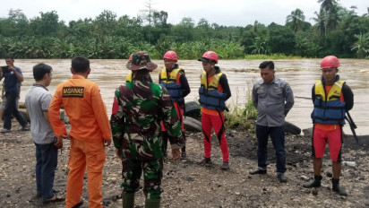 Banjir Bandang di Lahat, Basarnas Palembang Turunkan Tim Rescue ke TKP