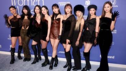 TWICE Sukses Pecahkan Rekor Pre-Order untuk Mini Album "Ready to Be"