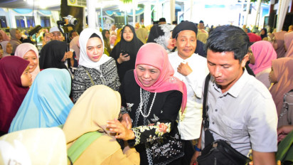 Hadiri Haflatul Imtihan Ke-91 PP Zainul Hasan Genggong, Gubernur Khofifah : Jadilah Santri Game Changer untuk Hadapi Ketidakpastian Dunia