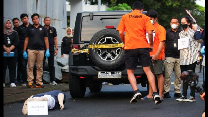 Momen AG Pacar Mario Dandy Sempat Merokok saat David dalam Posisi Sikap Bertobat