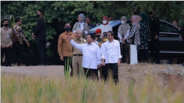 PDIP: Jokowi, Ganjar, dan Prabowo Memang Sangat Akrab