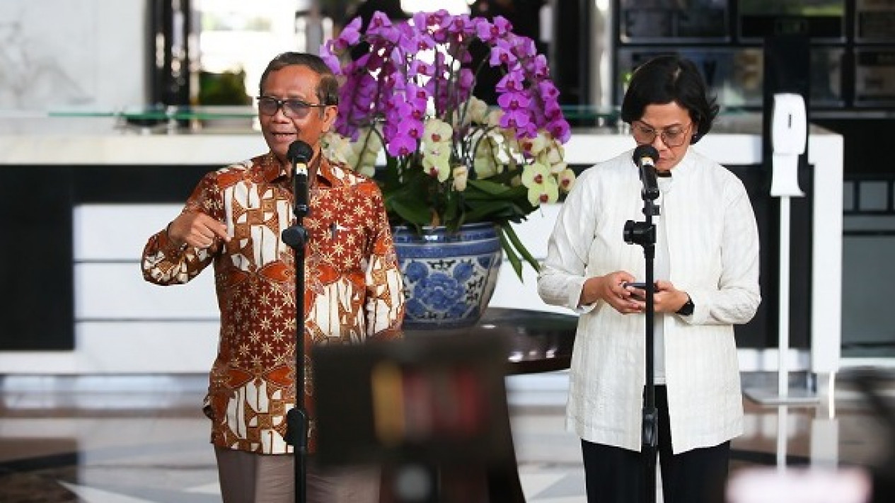 Silang Pendapat Mahfud MD, Sri Mulyani dan PPATK Soal Dugaan Pencucian Uang di Kemenkeu Senilai Rp300 Triliun
            - galeri foto