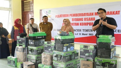 Lebih Ekonomis, Kemensos Latih Warga Aceh Timur Membuat Kompor Rakyat