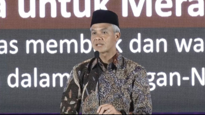 Gubernur Jawa Tengah Ganjar Pranowo Lakukan Doa Bersama Untuk Keselamatan Warga di Lereng Gunung Merapi