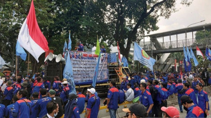 Buruh Tuntut Copot Dirjen Pajak, Ribuan Personel TNI-Polri Bersiaga