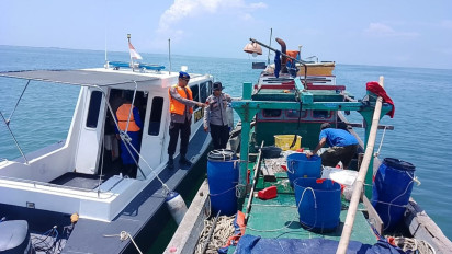 Satpolair Polres Lampung Selatan Bongkar Praktik Illegal Fishing di Perairan Selat Sunda