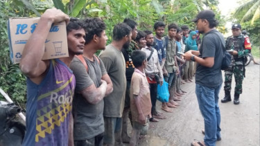 Puluhan Pengungsi Rohingya Diperiksa Kesehatan, Polisi Buru Keberadaan Kapal Pengungsi yang Hilang