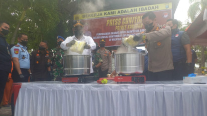 7Kg Sabu, Ribuan Miras Dimusnahkan dengan Cara Direbus dan Digilas
