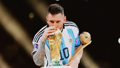 Kejam! Rekan Setim Ronaldo Sebut Messi Lebih Pantas Disebut GOAT