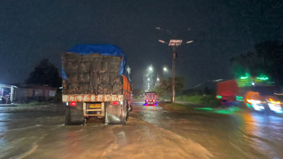 Miris! Jalan Lingkar Selatan Cilegon Direndam Air saat Hujan Tiba, Buat Wisatawan Mengeluh