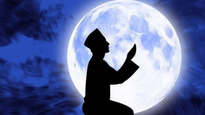 Shalat Istikharah Berikut Doa yang Dianjurkan