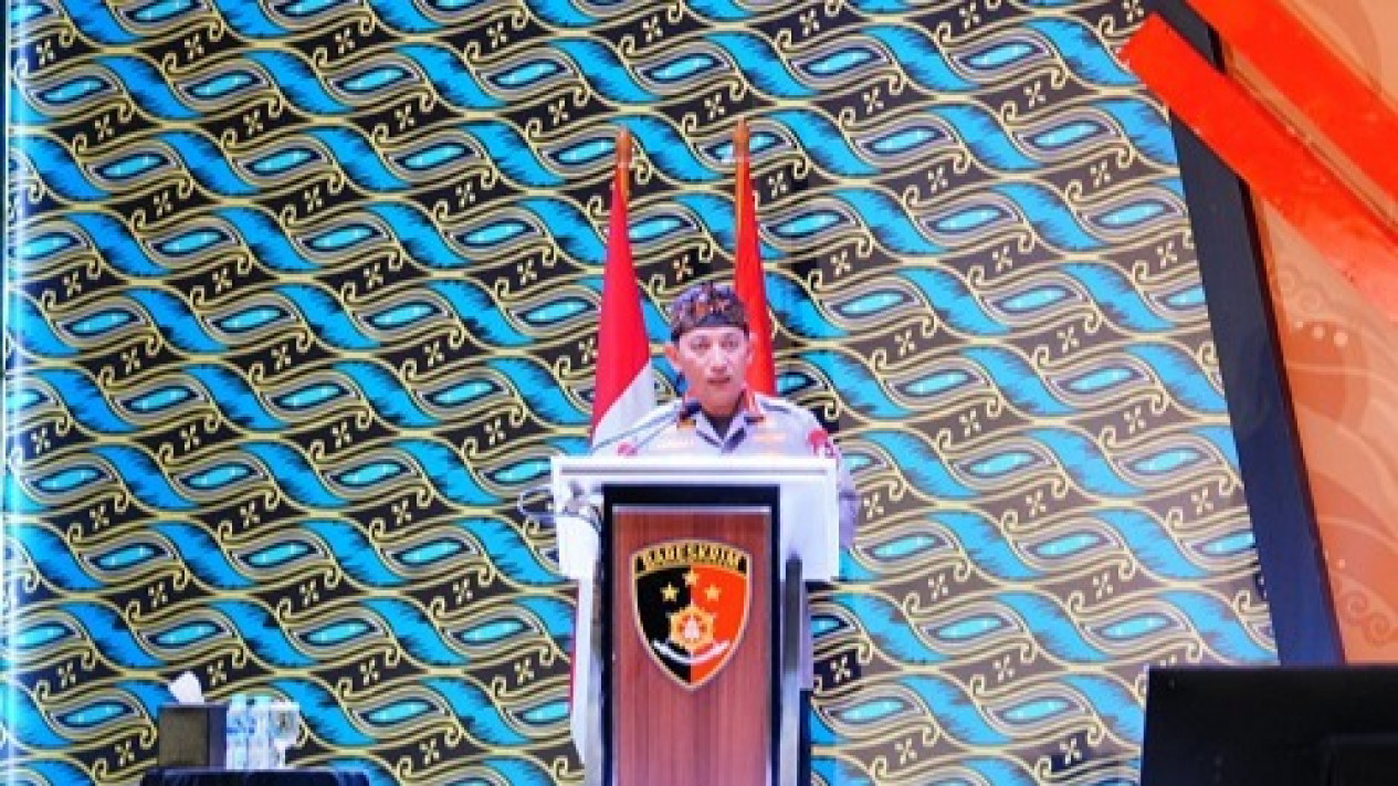 Arahan Tegas Kapolri di Rakernis Bareskrim Polri
            - galeri foto