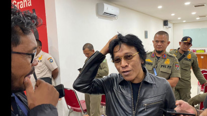 AHY Kritik Program Jokowi Grasa-grusu, Adian Napitupulu: Kalau Gue jadi Anggota DPR Demokrat Gue Tersinggung