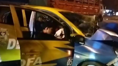 Lagi, Sebuah Mobil Menabrak Truk Fuso di Akses Tol Suramadu, Empat Orang Alami Luka Serius