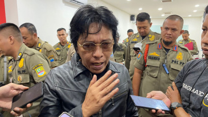 Adian Napitupulu Protes Baju Thrifting Dilarang: Menterinya Aja yang Dievaluasi