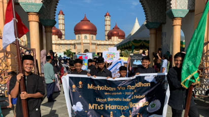 Sambut Ramadhan Ribuan Santri dan Pelajar Aceh Barat Gelar Pawai Tarhib