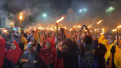 Menyambut Bulan Suci Ramadhan, Pawai Obor Terangi Ruas Jalan Kota Medan