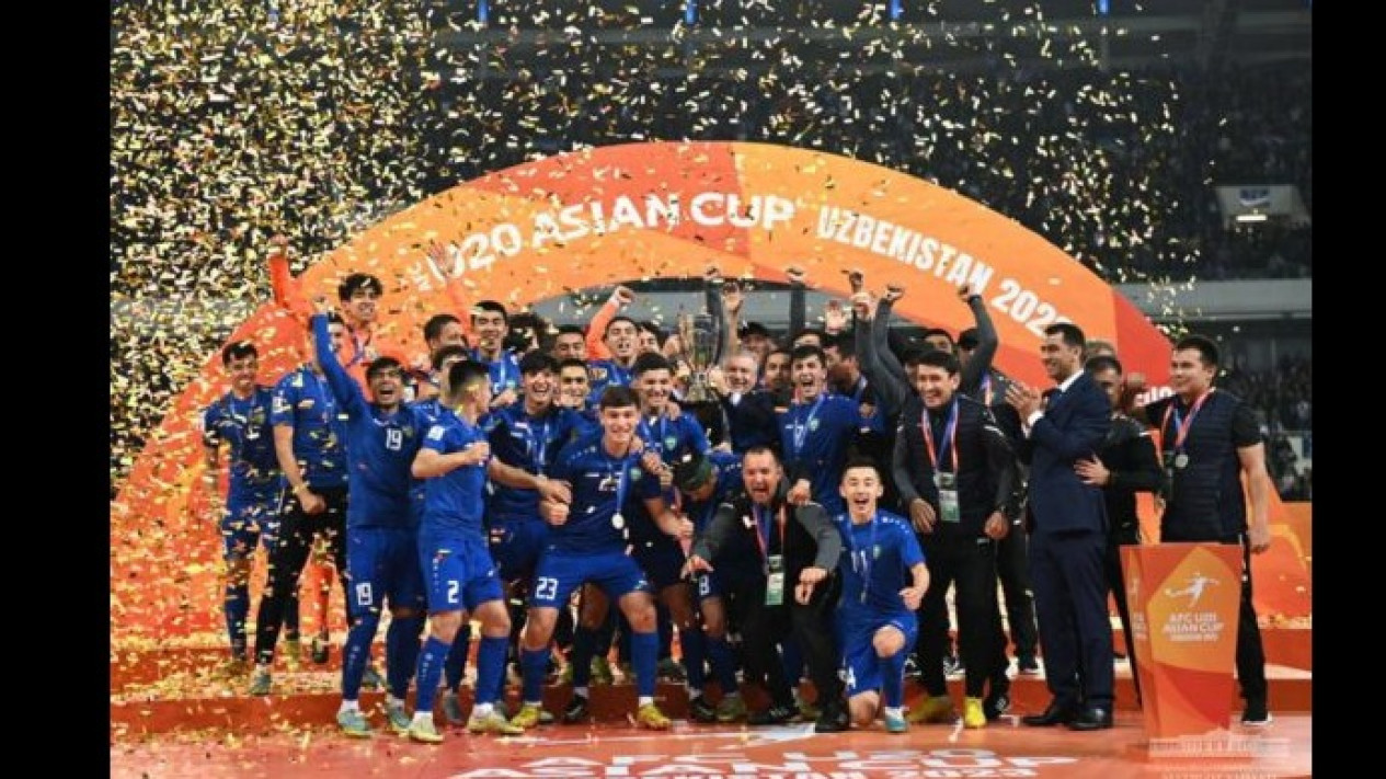 Taklukan Irak di Final, Uzbekistan Juara Piala Asia U-20 
            - galeri foto
