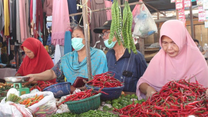 Jelang Ramadhan, Harga Cabai Turun  Bawang Naik Sedikit