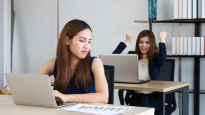 Awas Musuh Dalam Selimut di Kantor! Ramalan Zodiak Karir Hari Ini, Senin 20 Maret 2023 Aries, Taurus, Gemini, Cancer, Leo, Virgo