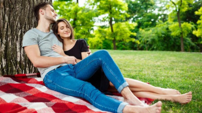 Mulai dari Dapur Hingga Kolam Renang, Ini Rekomendasi 7 Tempat Bercinta Bila Paksu dan Bunda Bosan 'Tempur' di Kasur