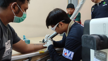 Menyambut Bulan Suci Ramadhan, Warga Banyuwangi Hapus Tato Massal