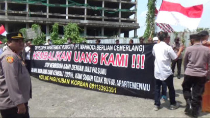 Demo Puluhan Pembeli Apartemen Puri City, Minta Uang Dikembalikan karena Proyek Mangkrak