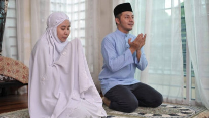 Doa dan Amalan Menurut Buya Yahya Agar Pasutri Segera Mendapat Momongan, Segera Amalkan Yuk!