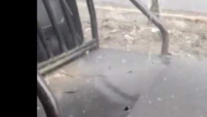 Hujan Es selama 30 Menit, Hebohkan Warga Surabaya Barat