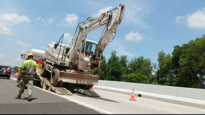 Perbaikan Jalan Rusak di JTTS Lampung Ditarget Selesai H-8 Lebaran