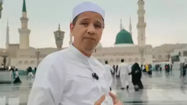 Habib Novel Alaydrus