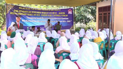 Warga Tapteng Belajar Ilmu Menguburkan Jenazah Bersama Usbat Ganjar