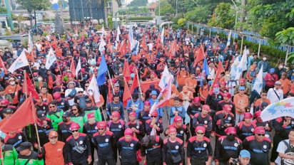 Ramai-ramai Partai Buruh Geruduk Kemenaker RI, Gegara DPR Sahkan Perppu Cipta Kerja
