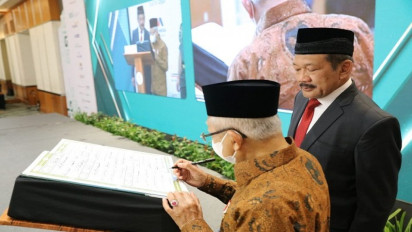 Hadiri Baznas Award 2023, Wapres Meriahkan Tarhib Ramadhan 2023 dengan Menulis Al-Quran