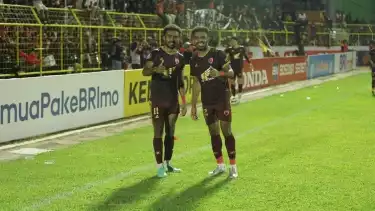 Yakob dan Yance Sayuri