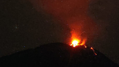 Gunung Ile Lewotolok di NTT Erupsi 60 Kali, Warga Dilarang Mendekat