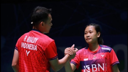 Sambil Menangis, Pitha Mentari Kekasih Syabda Selesaikan Babak Pertama Swiss Open