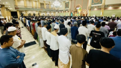 Hukum dan Praktik dari Shalat Tarawih