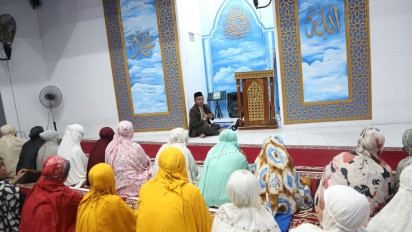 Bulan Ramadhan, Ratusan Warga Binaan di Rutan Perempuan Surabaya di Porong Ikuti Pembinaan Rohani